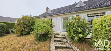 House in Thivars (28630)