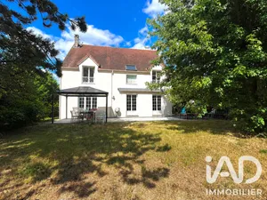 Maison à Périgny (94520)