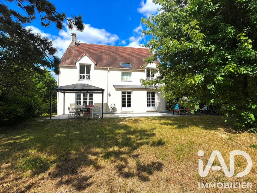 Maison à Périgny (94520) photo 3