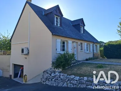 Maison traditionnelle à Courçay (37310)