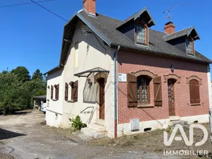 Maison de village à Viry-Noureuil (02300)
