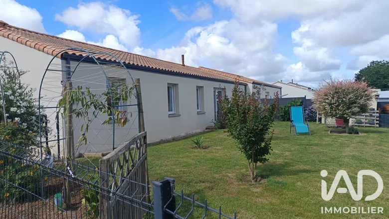 Maison 5 pièces 89 m² · à Chauvé · 89 m² · 325 000 €