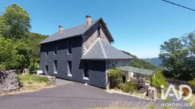 Maison à Besse-et-Saint-Anastaise (63610)