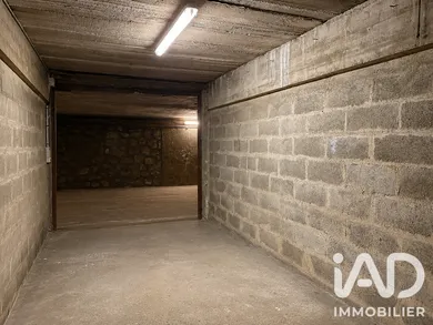 Garage à Paris (75011)