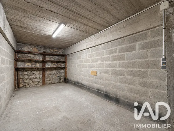 Garage à Paris (75011) photo 2