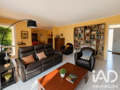 Maison à L'Isle-Adam (95290)