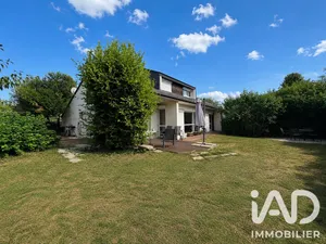 Maison à L'Isle-Adam (95290)