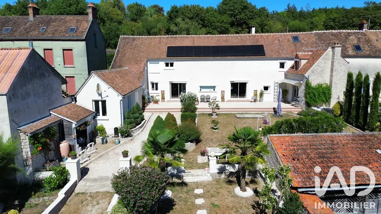 Maison 7 pièces 234 m² · à Dordives · 234,4 m² · 399 000 €