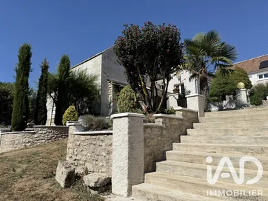 Maison traditionnelle à Dordives (45680)