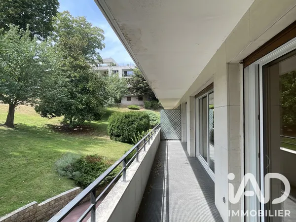 Appartement à Ville-d'Avray (92410) photo 2