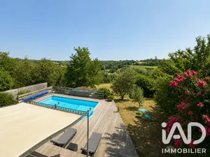 House in Saint-Aubin (40250)