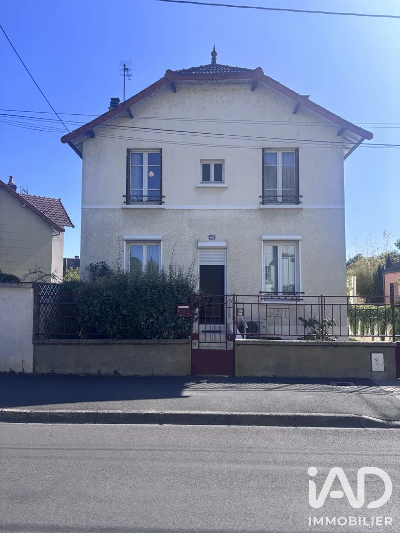 Maison 5 pièces 132 m² · à Moulins · 132 m² · 159 000 €