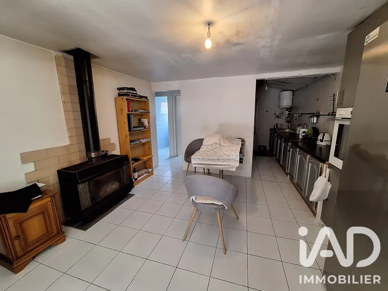 Maison 10 pièces 300 m² · à La Plaine-des-Palmistes · 300 m² · 270 000 €