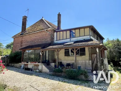 Maison de campagne à Saint-Phal (10130)