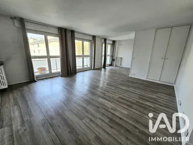 Appartement à Le Port-Marly (78560)