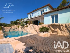 Maison d'architecte à Hyères (83400)