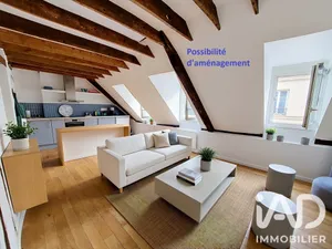 Apartment in Paris (75002)