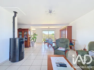 Detached house in Jonchery (52000)