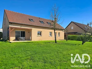 Detached house in Jonchery (52000)