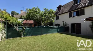 Immeuble à Vaux-sur-Seine (78740)