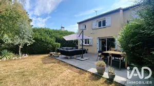 House in Lésigny (77150)