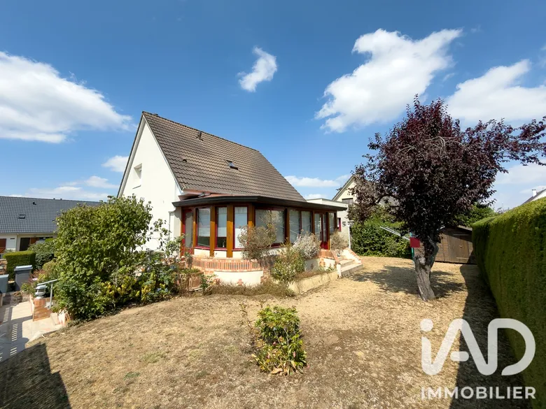 Maison 5 pièces 140 m² · à Grand-Couronne · 140 m² · 240 000 €
