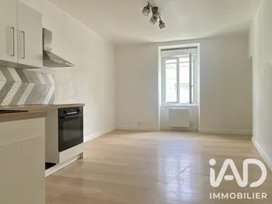 Immeuble à Pontchâteau (44160)
