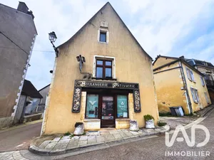 Immeuble à Pouilly-sur-Loire (58150)