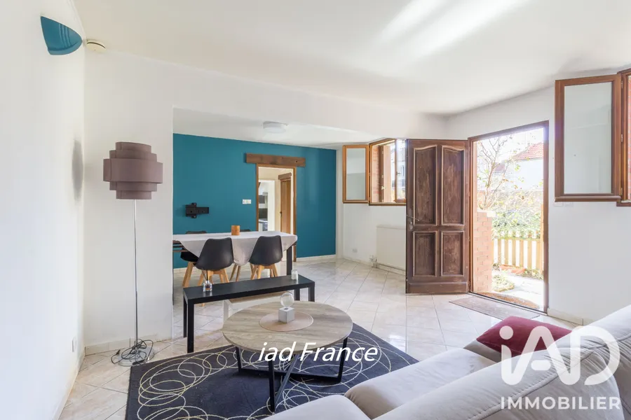 Maison de village à Bouafle (78410) photo 3