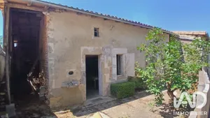 Maison à La Chapelle-Pouilloux (79190)