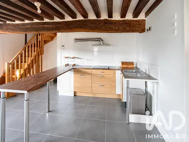 Immeuble à Arelaune-en-Seine (76940)
