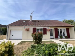 Maison traditionnelle à Belleu (02200)