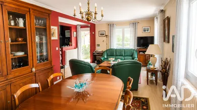 Townhouse in Lons-le-Saunier (39000)