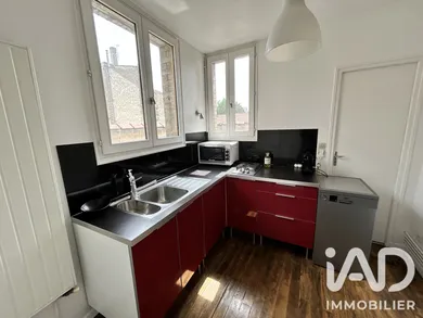 Apartment in Reims (51100)