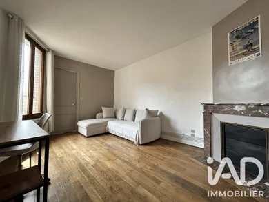Apartment in Reims (51100)