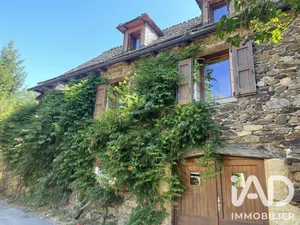 Park home in Sainte-Eulalie-d'Olt (12130)
