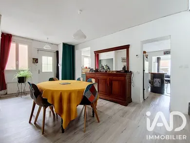 Maison de village à Tagnon (08300)