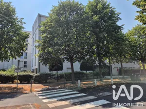 Appartement à Sainte-Geneviève-des-Bois (91700)