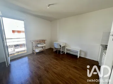Apartment in Villeneuve-la-Garenne (92390)