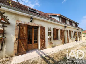 Longere in Estissac (10190)