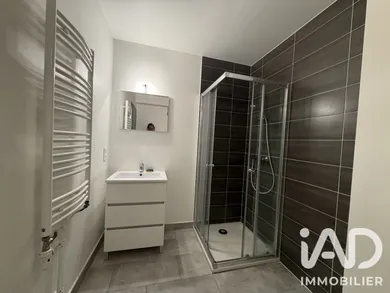 Apartment in Yerres (91330)