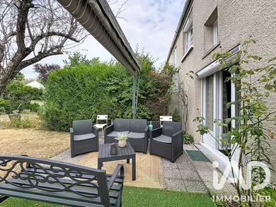 House in Savigny-le-Temple (77176)
