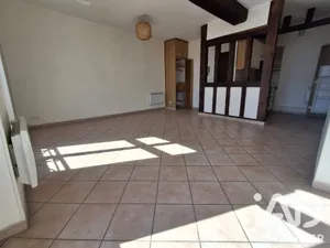 Apartment in La Chapelle-en-Serval (60520)