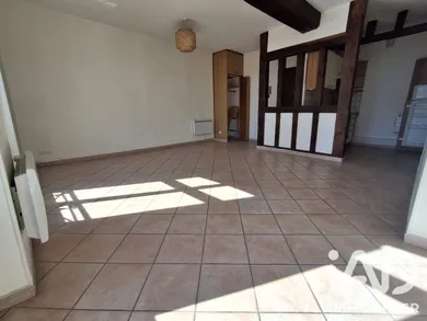 Apartment in La Chapelle-en-Serval (60520)