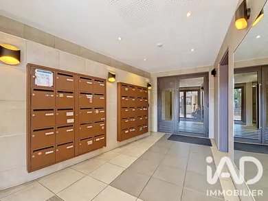 Appartement à Brie-Comte-Robert (77170)