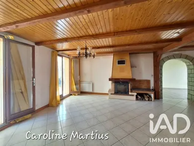 Maison à Esnandes (17137)