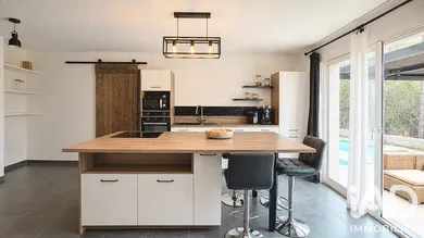 Maison à La Bastide-des-Jourdans (84240)