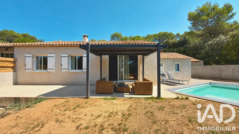 Maison 5 pièces 84 m² · à La Bastide-des-Jourdans · 83,7 m² · 360 000 €