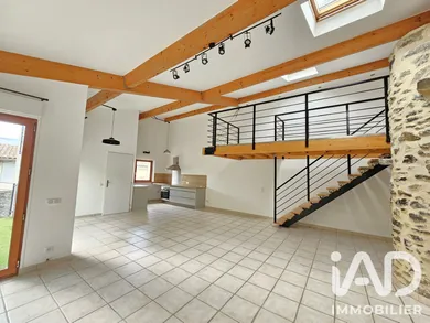 Maison de village à Saint-Bauzile (07210)