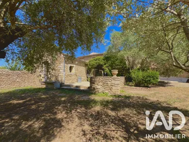 Maison de village à Saint-Victor-la-Coste (30290)